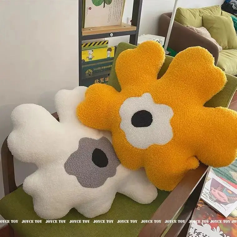 Nordic Cream Style Flower Pillow
